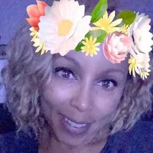 Meet your Posher, April